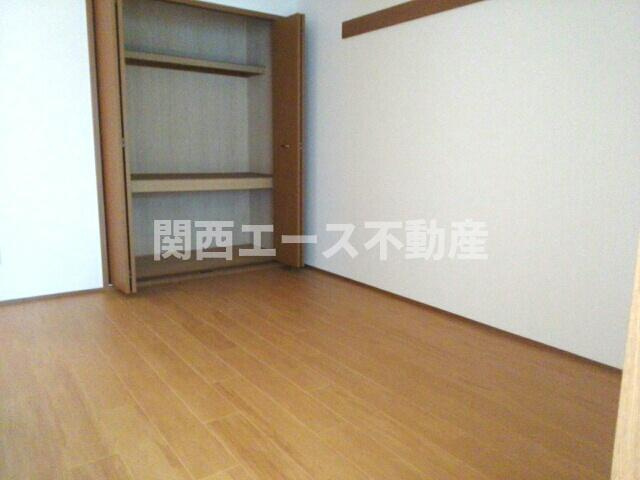 【寝室】 | シャン・ド・フルールⅠ番館