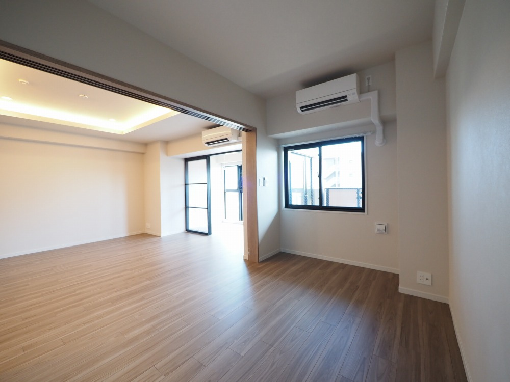 S-RESIDENCE谷町六丁目aloの洋室