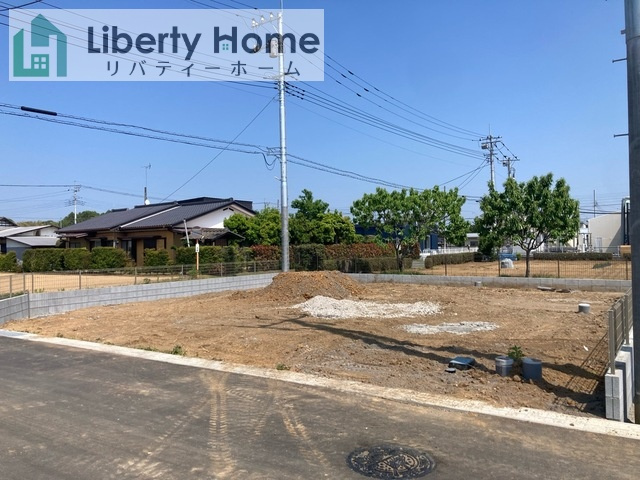笠間市旭町第13　11号棟　新築戸建の前面道路含む現地写真
