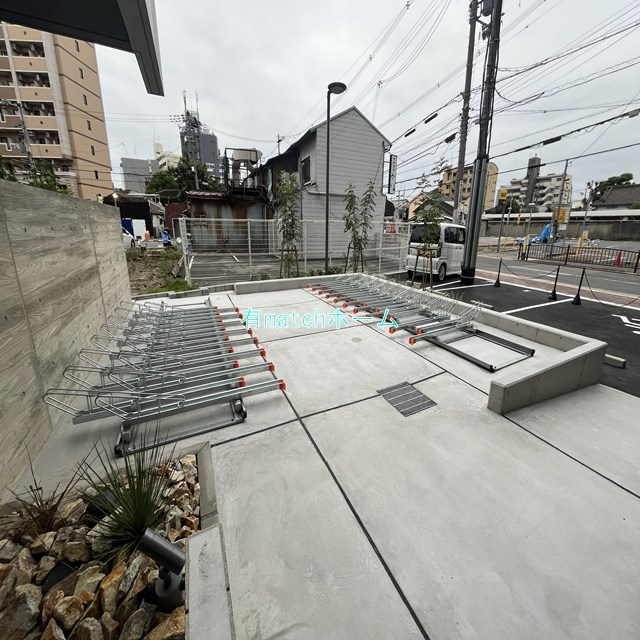 ハイラインⅤの駐車場