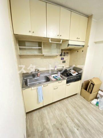 大阪市淀川区宮原５丁目の賃貸マンションのキッチン