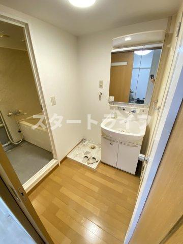 大阪市淀川区宮原５丁目の賃貸マンションの洗面所