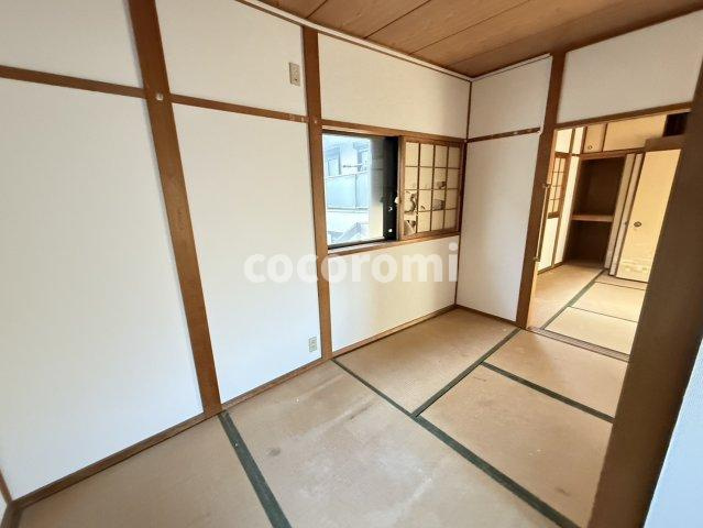 門真市本町大型戸建ての収納