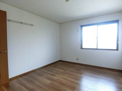 【洋室】 | バームクーヘンA棟
