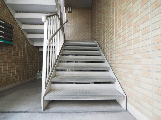 エクレール上小阪のロビー