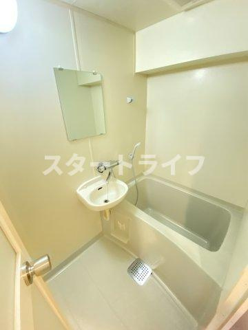 大阪市淀川区十三本町１丁目の賃貸マンションの浴室