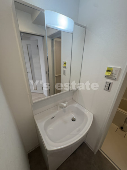 【洗面所】 | セレニティ小若江A棟 | 別号棟によるイメージ