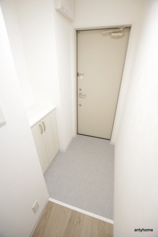 アート垂水町　仲介手数料無料の玄関