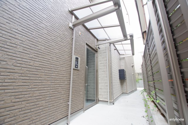 アート垂水町　仲介手数料無料のエントランス