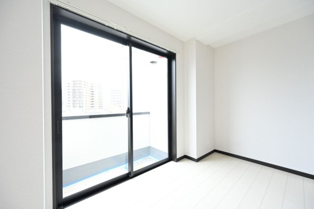 Comfort南千住の洋室