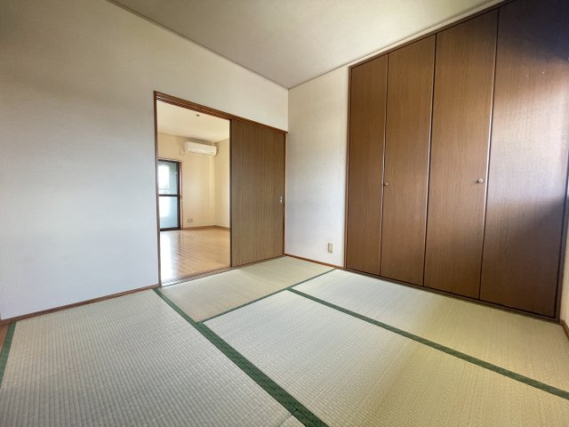 グリーンハイツ赤星の内装