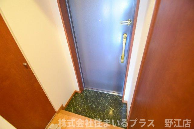 バルーンフラワー諏訪の玄関
