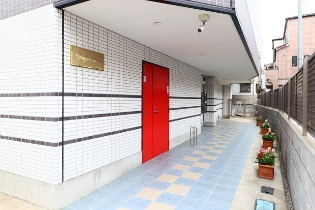 Comfort南千住のエントランス