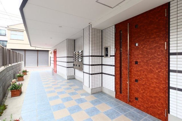 Comfort南千住のエントランス