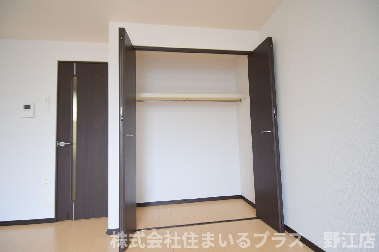フジパレス城東諏訪Ⅵ番館の収納