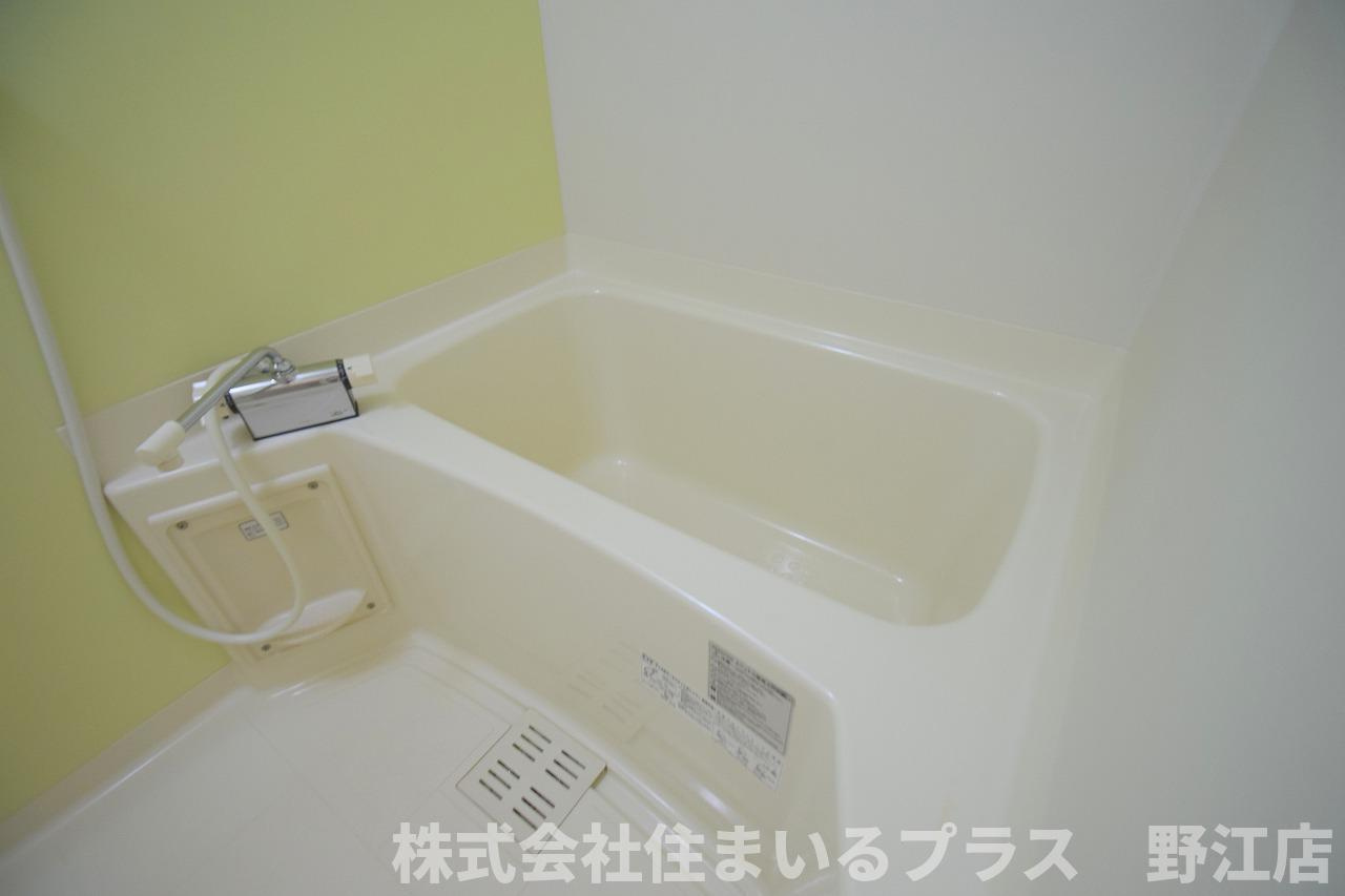 フジパレス城東諏訪Ⅵ番館の浴室