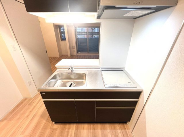 セレニテ堺筋本町リアンのキッチン