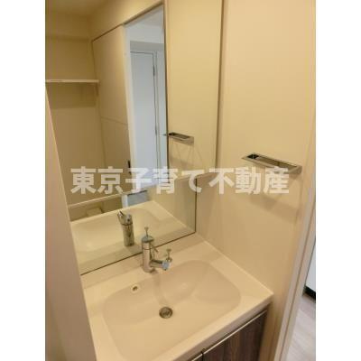アーバネックス西新宿の洗面所