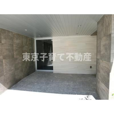 アーバネックス西新宿のエントランス