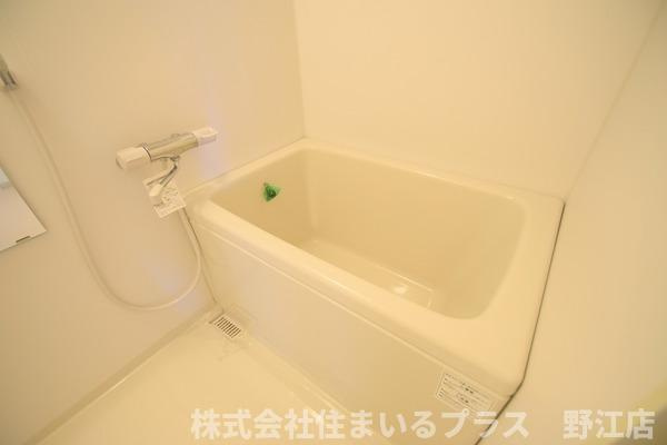 森岡ビルの浴室