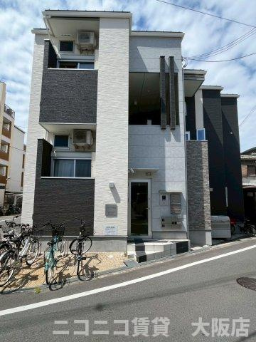 大阪市生野区巽北２丁目のアパートの外観