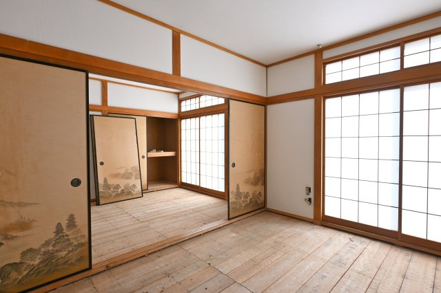 【和室】 | 太田市上小林町 中古戸建住宅 | １０月中旬現在、リフォーム真っ最中です♪完成が楽しみですね♪
