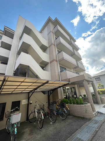 エクセレンス芦屋の玄関