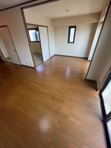 エクセレンス芦屋の居間・リビング