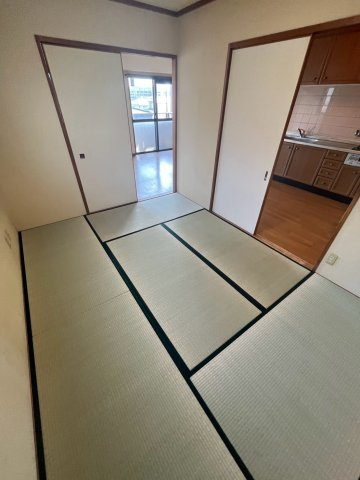 エクセレンス芦屋の和室