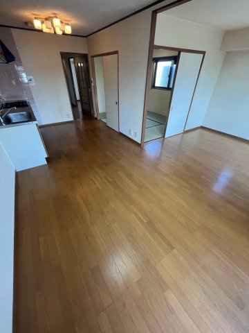 エクセレンス芦屋の居間・リビング