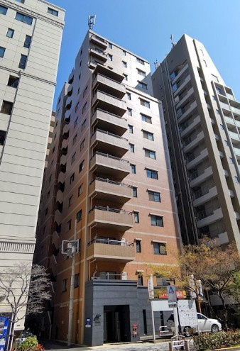 中央区新川２丁目の賃貸マンションの外観