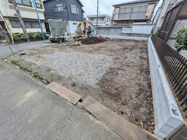 八王子市　打越町　新築一戸建て　６期の駐車場|～L字型に2台駐車可能カースペース～