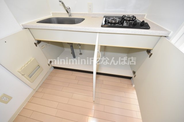 コスモリード谷町六丁目（旧：ドゥーエ谷町）