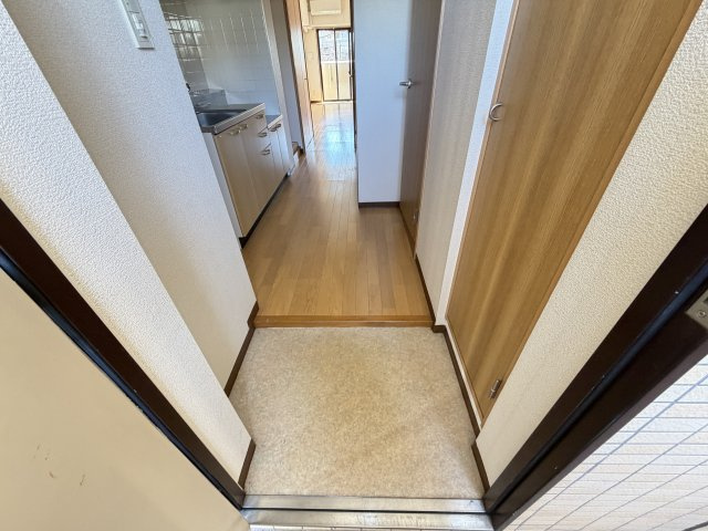 Ｊ－ＣＲＥＳＴ羽田の玄関