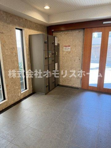 Ｊ－ＣＲＥＳＴ羽田のロビー