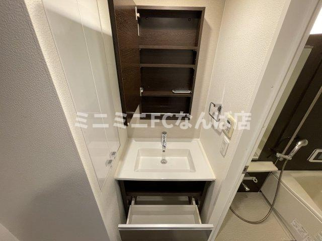 レジェンドール心斎橋EAST