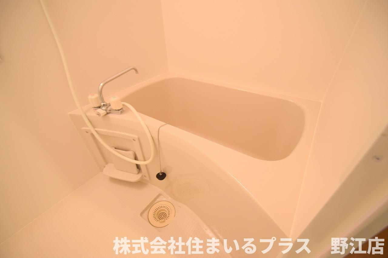 ヴィラナリー関目Ⅱの浴室