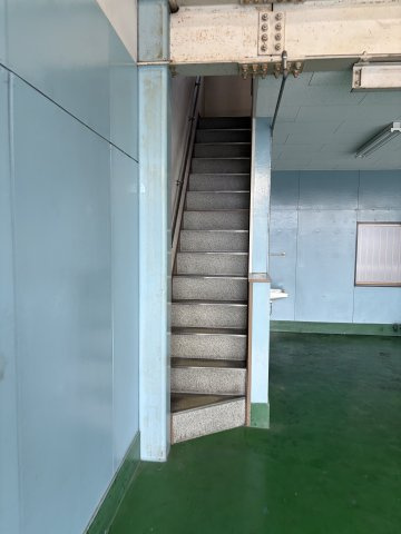 荒川2丁目倉庫