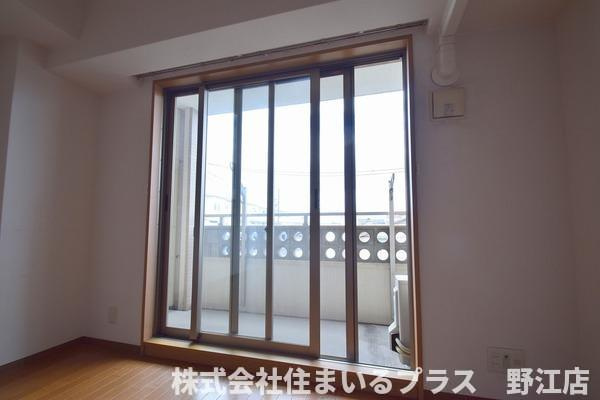レクシア鶴見のバルコニー