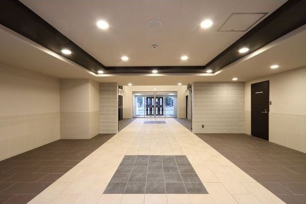 エステムプラザ名古屋駅前プライムタワーの玄関