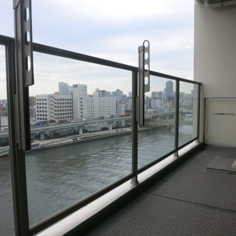 台東区柳橋２丁目の賃貸マンションのバルコニー