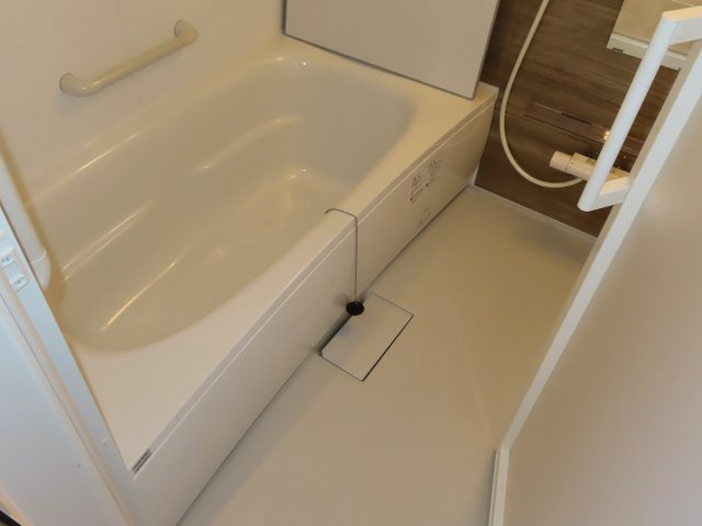 網走市駒場北１丁目７番４号　中古売家の浴室|ユニットバス