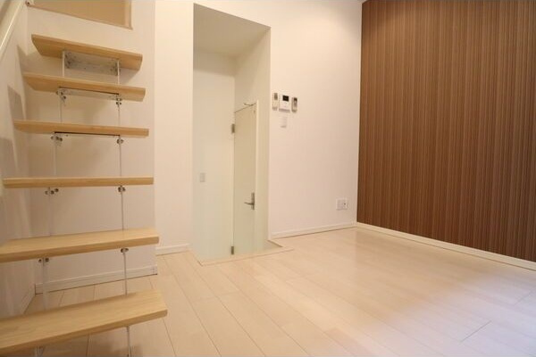 Residence Kamimaezuの玄関