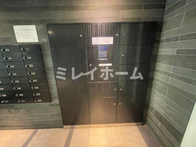 ラフィネジュ大森のエントランス