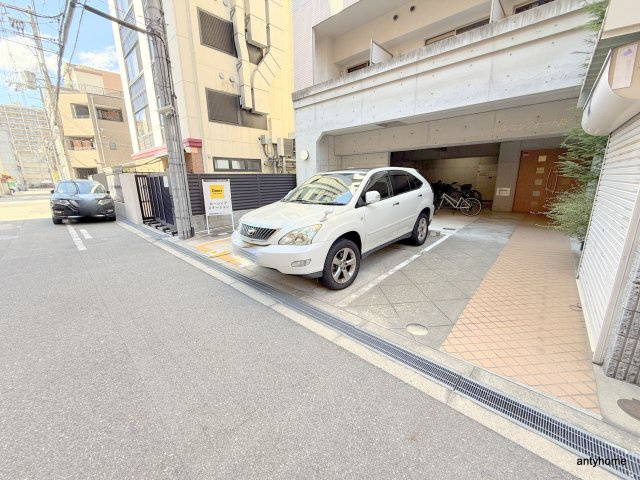 アーバンコンフォート堀江　仲介手数料無料のエントランス