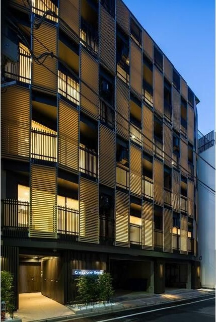 クレアツィオーネ上野の外観