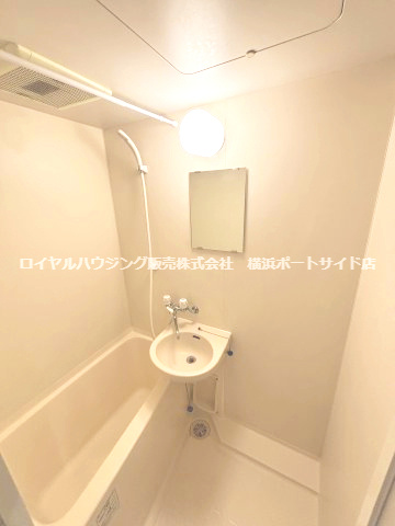 ※同タイプに室内写真になります。
