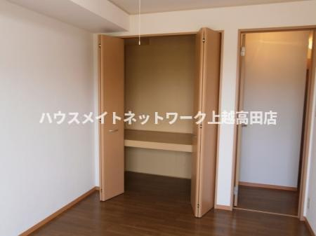 コート・ボヌールの収納|クローゼット（参考同型室内写真）