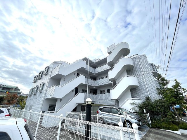 アルドーレ南大沢の外観|～南大沢駅徒歩20分　内装リフォーム済マンション　オートロック付き～