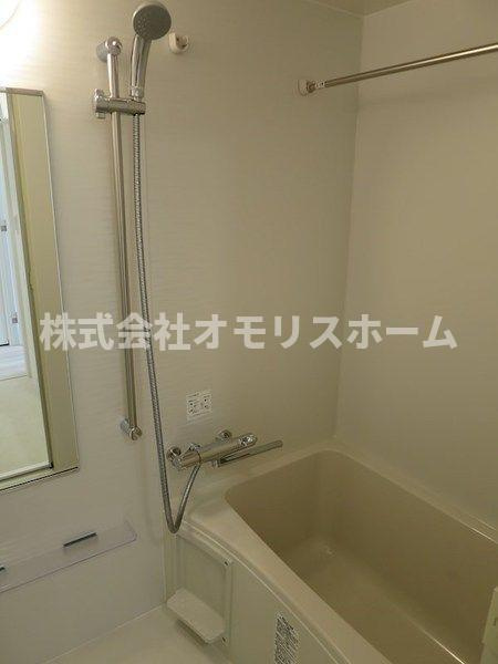 AZEST矢口渡の浴室